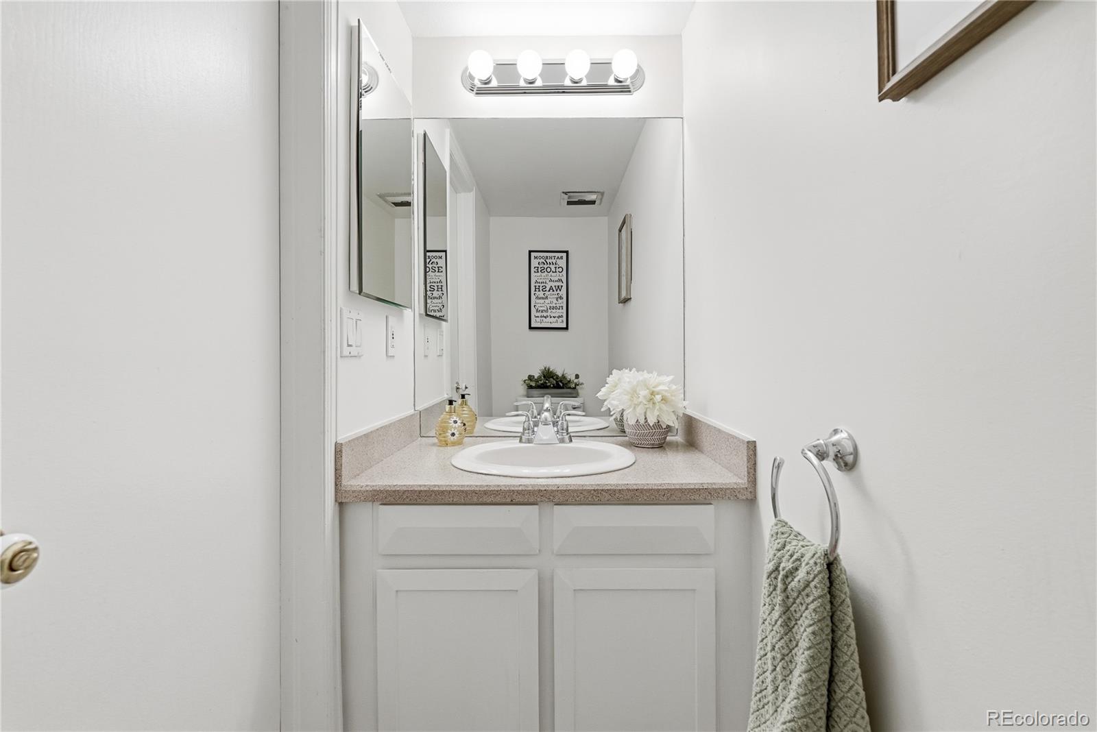 MLS Image #18 for 2830 s kenton court ,aurora, Colorado