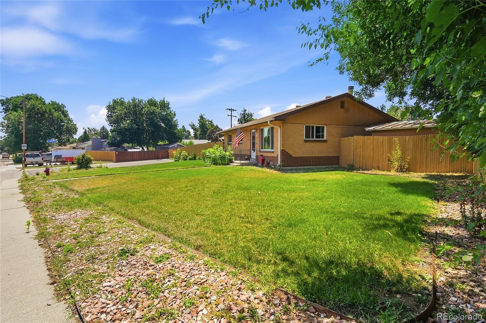 MLS Image #14 for 7220 w calahan avenue,denver, Colorado