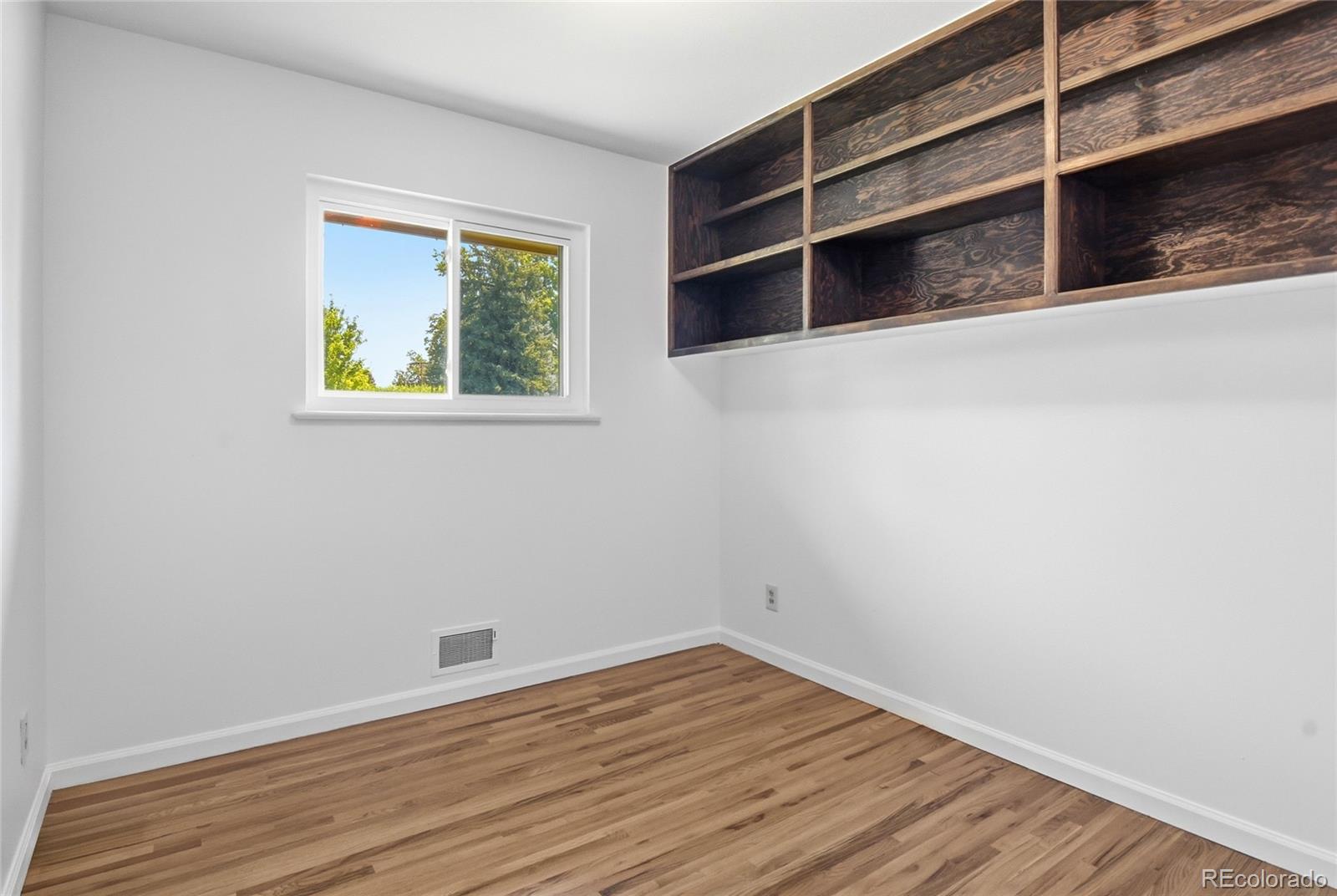 MLS Image #5 for 7220 w calahan avenue,denver, Colorado