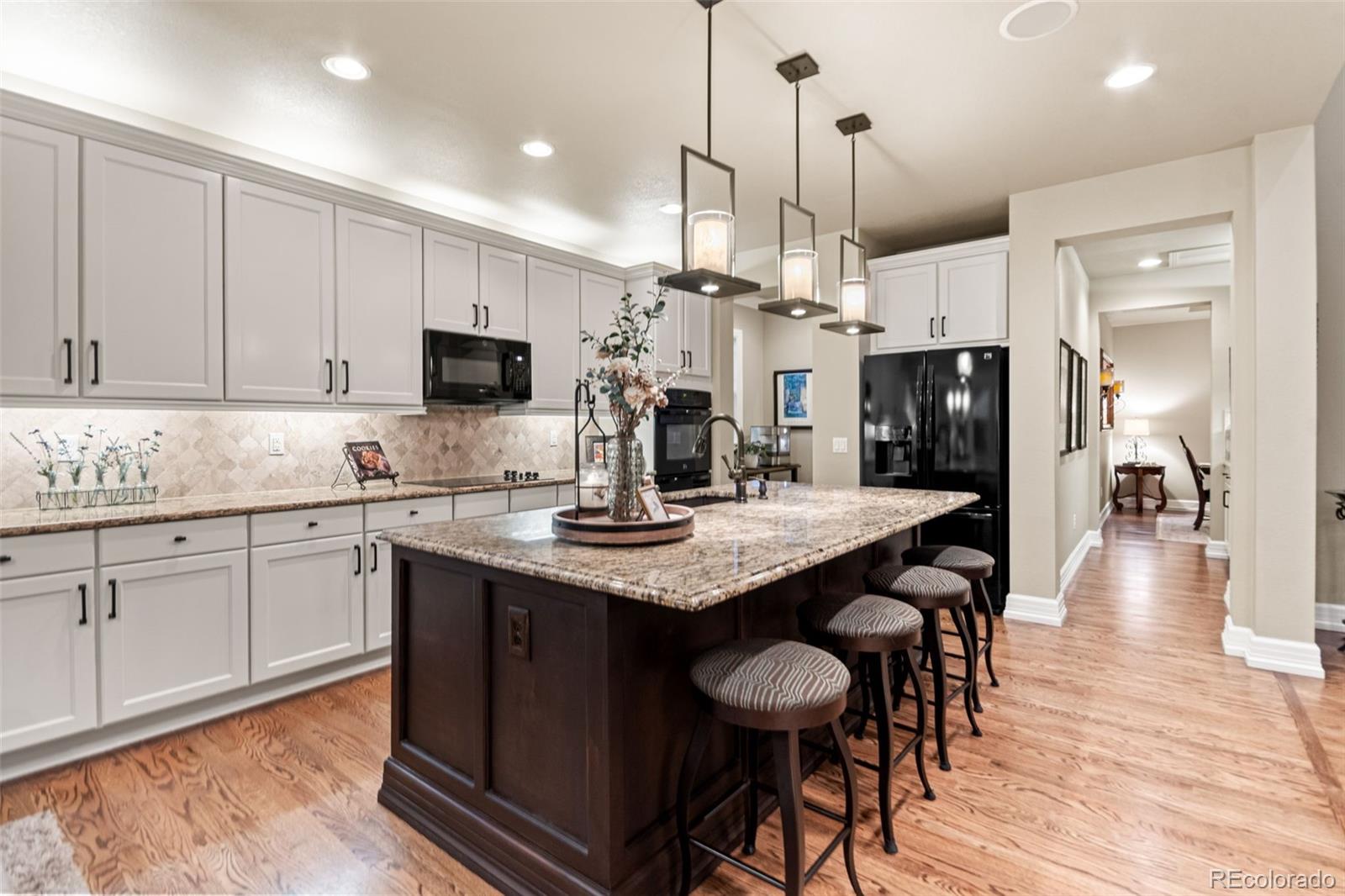MLS Image #17 for 24619 e moraine place,aurora, Colorado