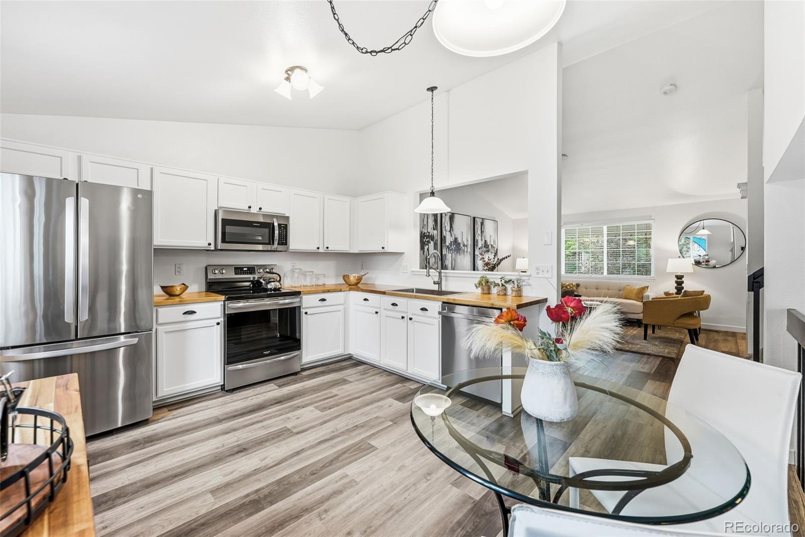 MLS Image #10 for 1306  laurel court,longmont, Colorado