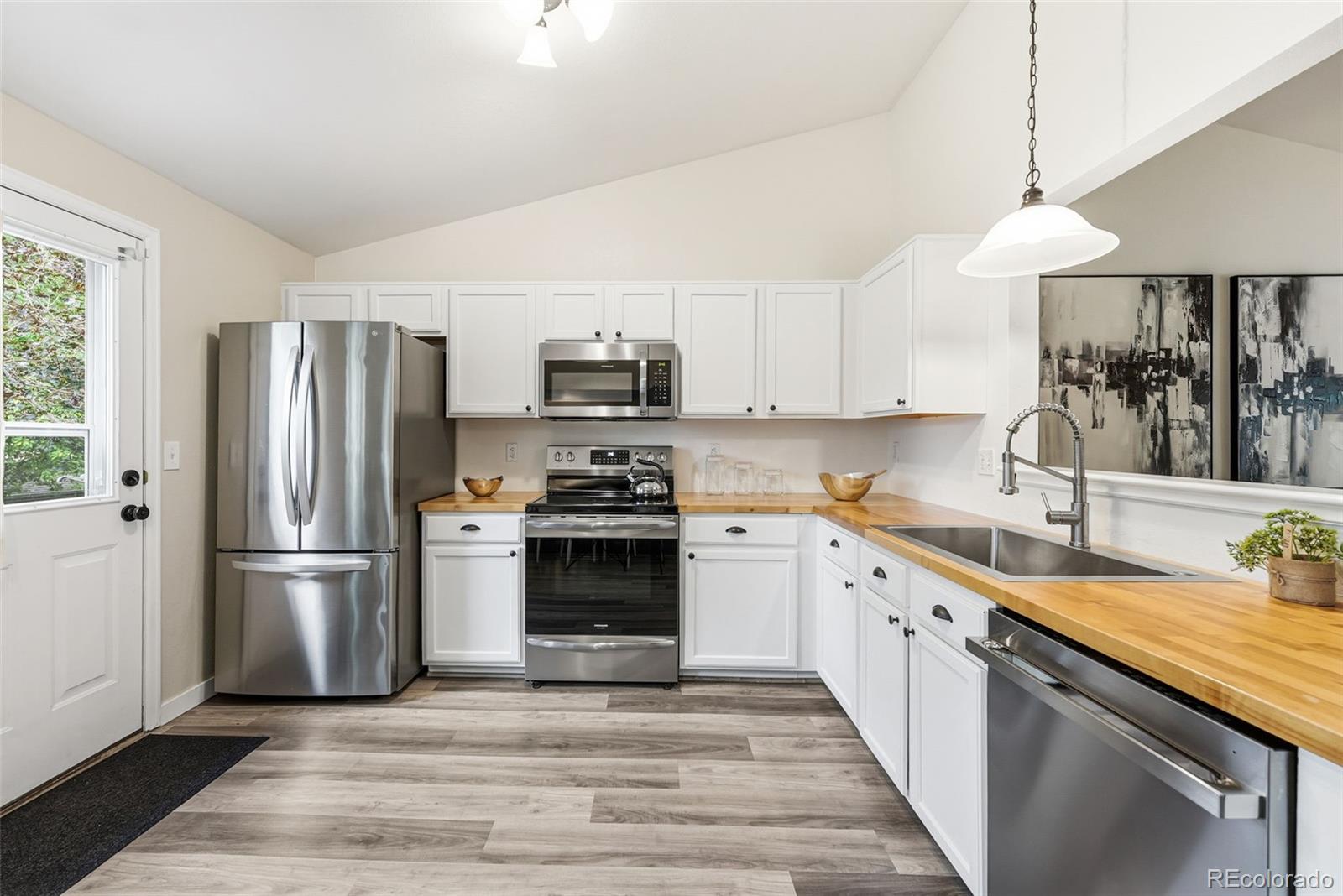 MLS Image #12 for 1306  laurel court,longmont, Colorado