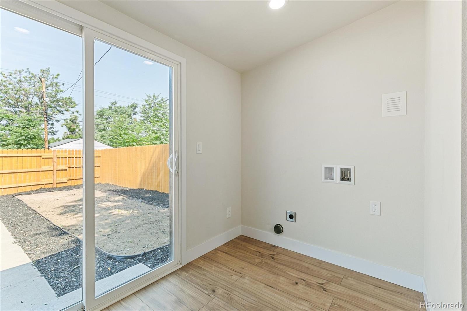 MLS Image #12 for 1657  macon street,aurora, Colorado