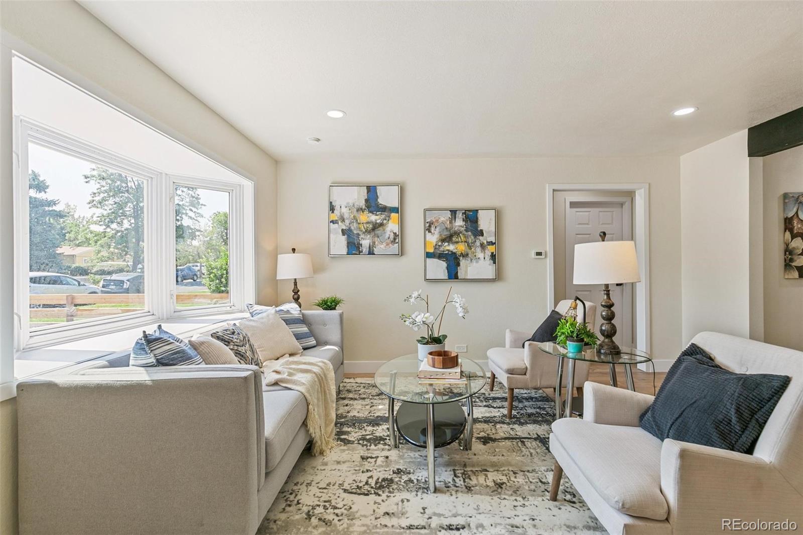 MLS Image #2 for 1657  macon street,aurora, Colorado
