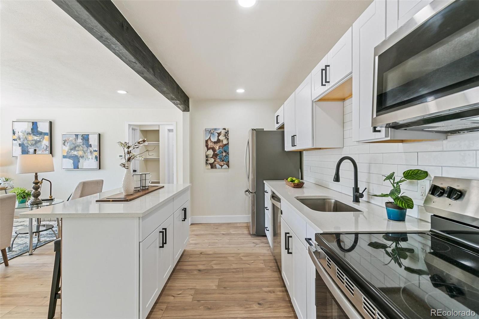MLS Image #6 for 1657  macon street,aurora, Colorado