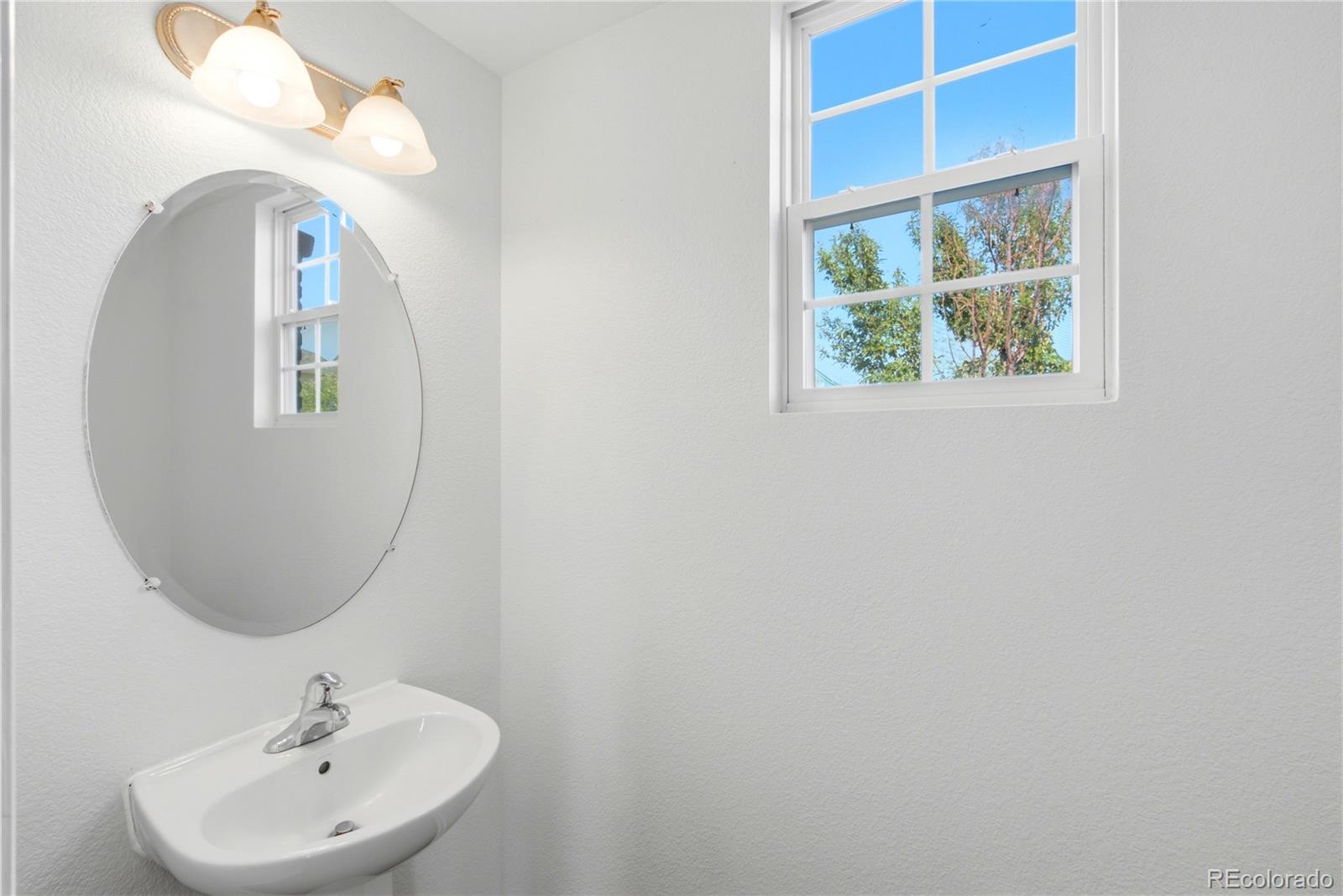 MLS Image #15 for 122 n de gaulle street,aurora, Colorado