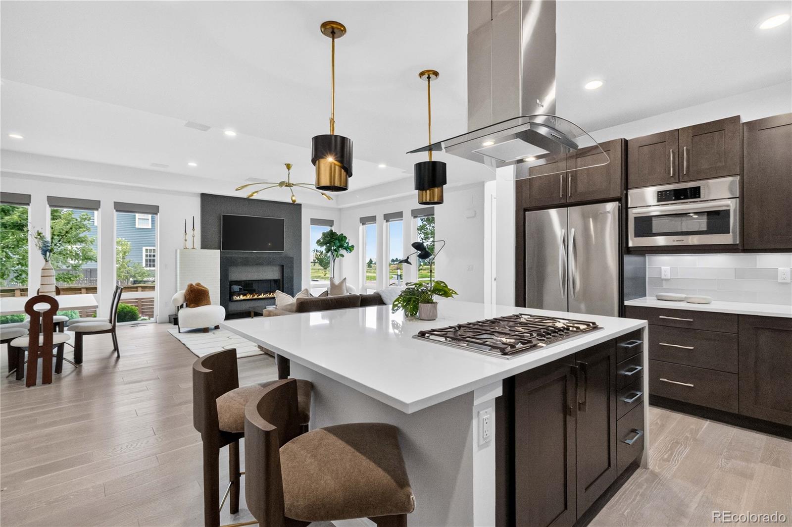 MLS Image #13 for 8204 e 51st avenue,denver, Colorado