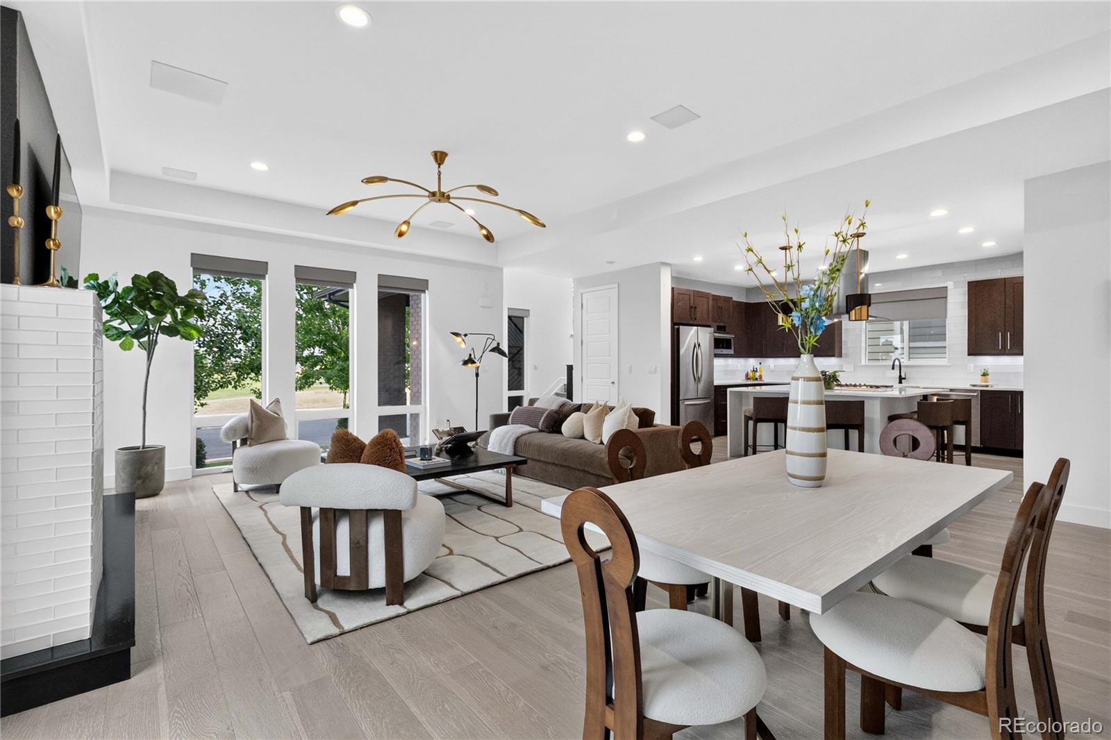 MLS Image #14 for 8204 e 51st avenue,denver, Colorado