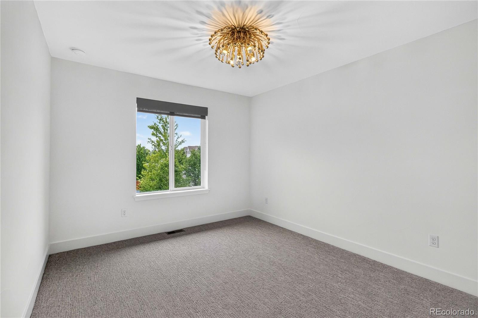 MLS Image #25 for 8204 e 51st avenue,denver, Colorado