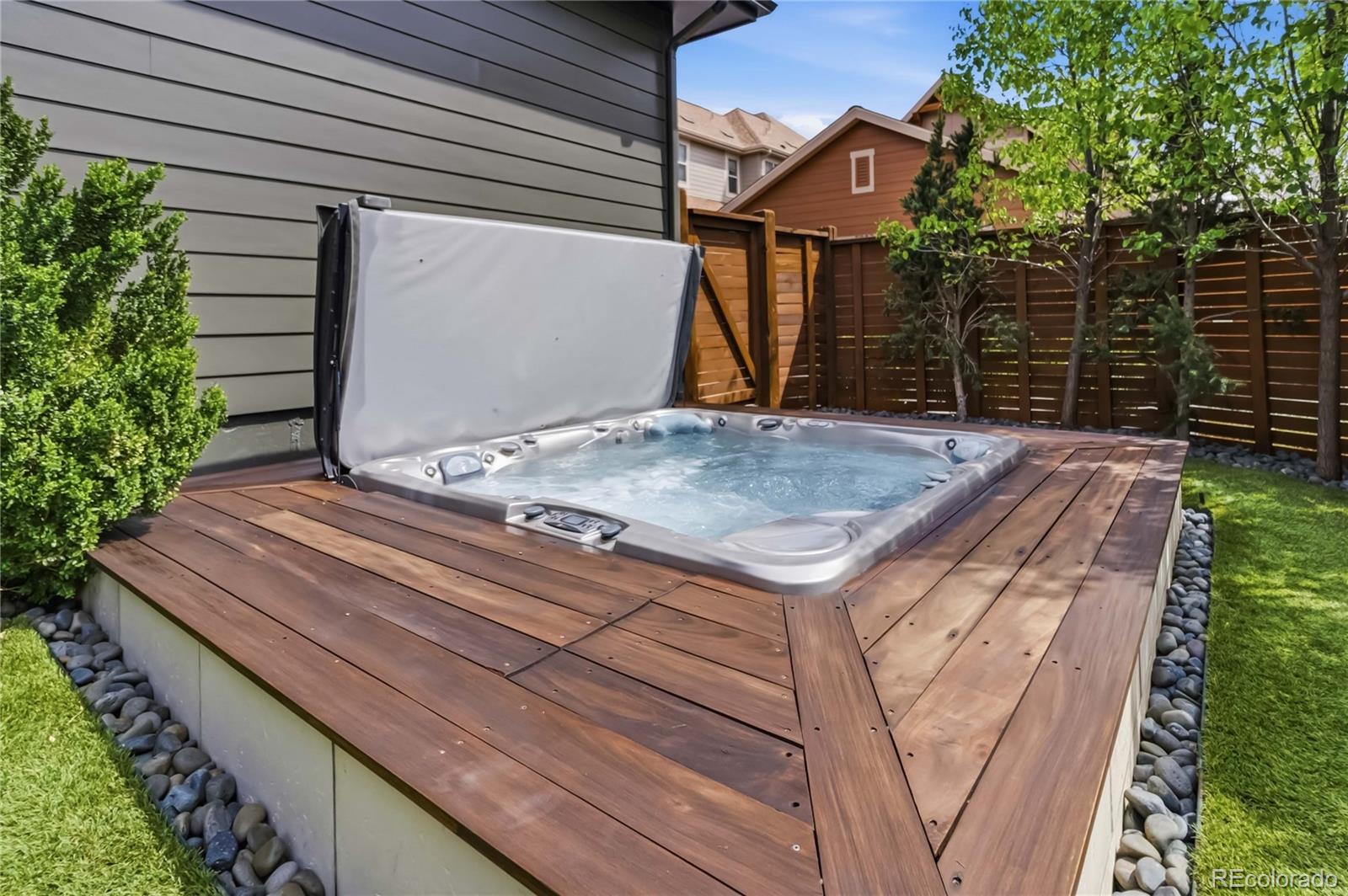 MLS Image #37 for 8204 e 51st avenue,denver, Colorado