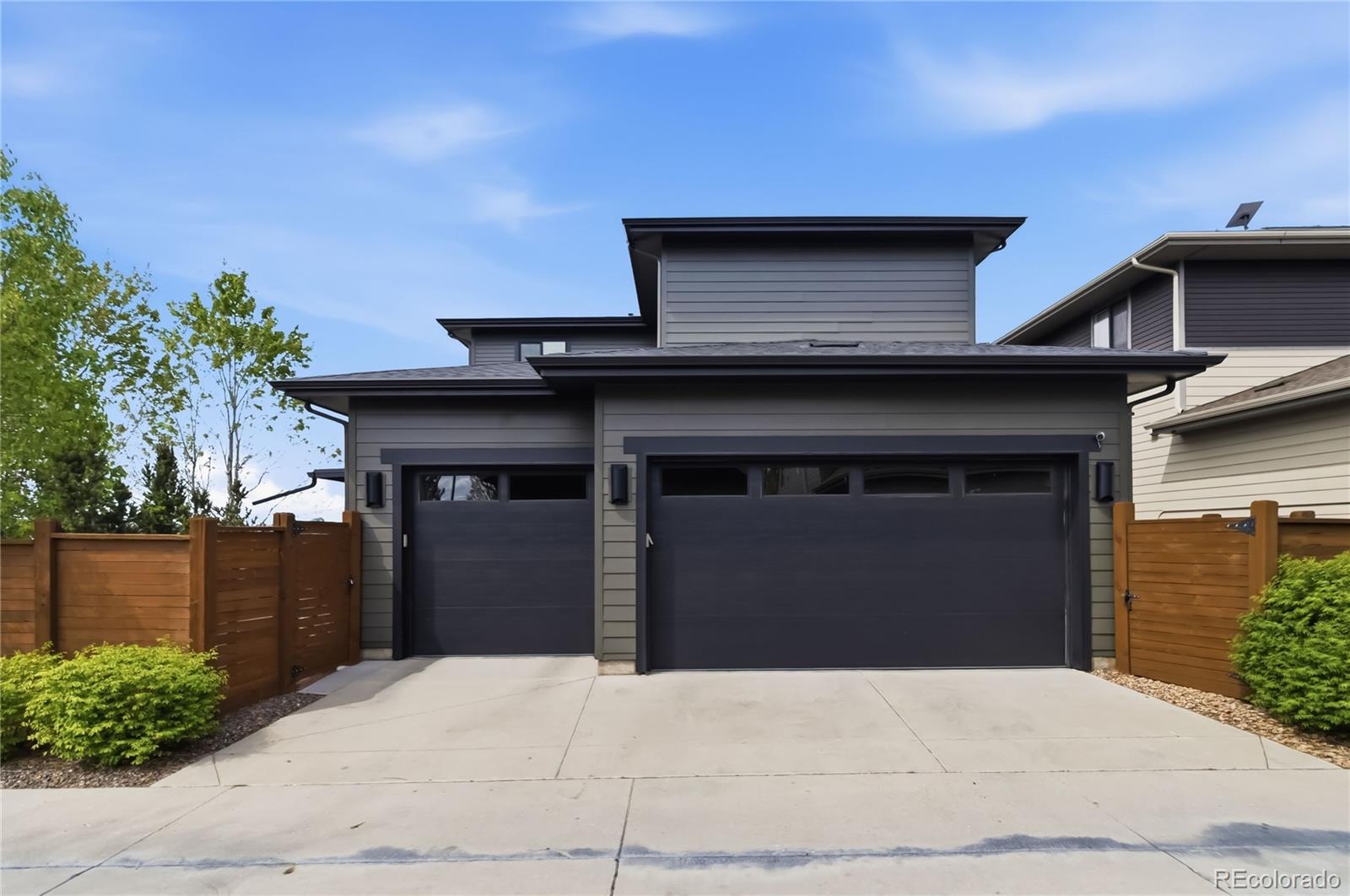 MLS Image #38 for 8204 e 51st avenue,denver, Colorado