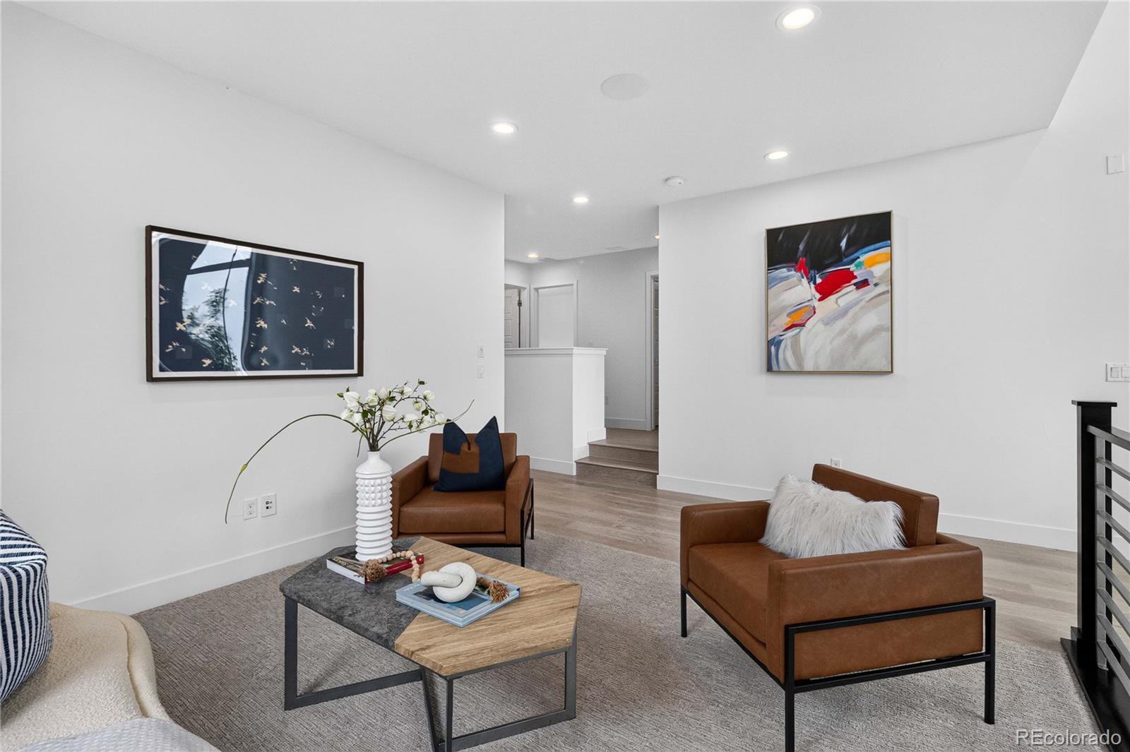 MLS Image #5 for 8204 e 51st avenue,denver, Colorado