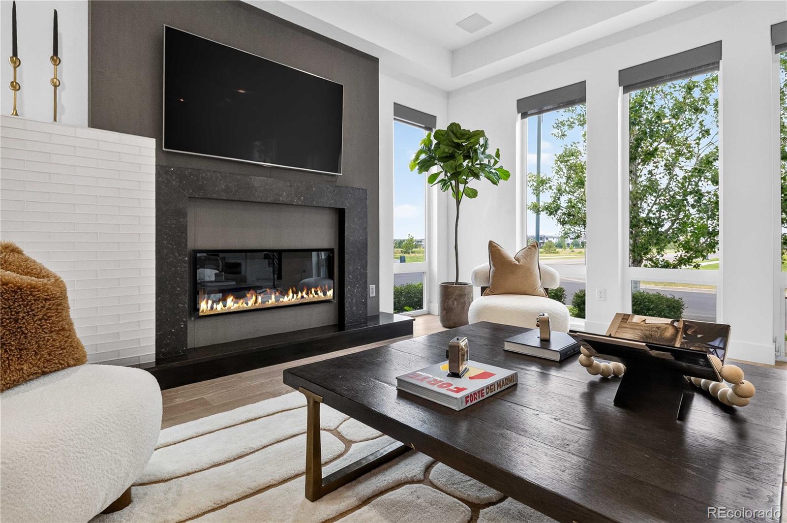 MLS Image #7 for 8204 e 51st avenue,denver, Colorado