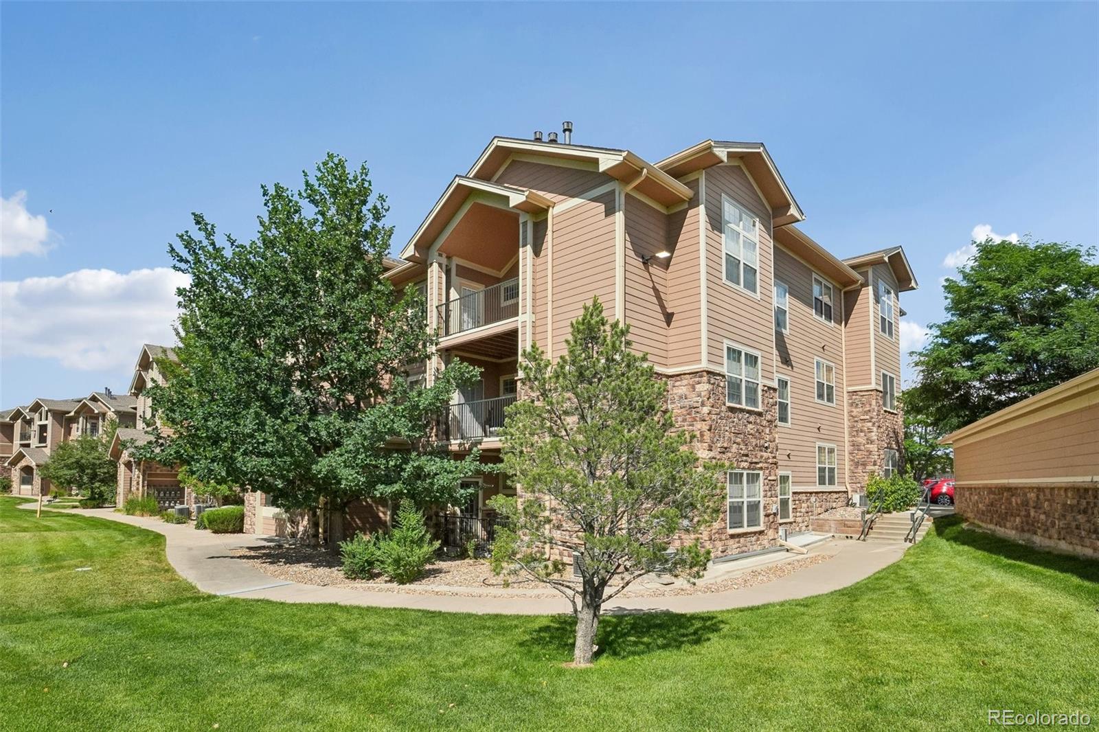 MLS Image #2 for 10787  twenty mile road 305,parker, Colorado