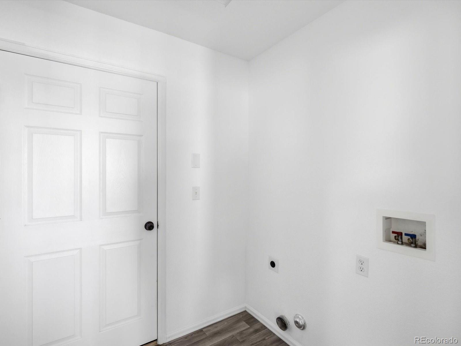 MLS Image #39 for 5444  perth court,denver, Colorado