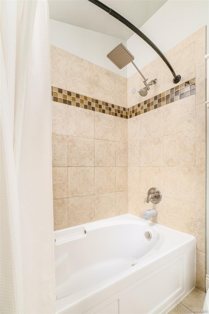 MLS Image #14 for 704  albion street,denver, Colorado