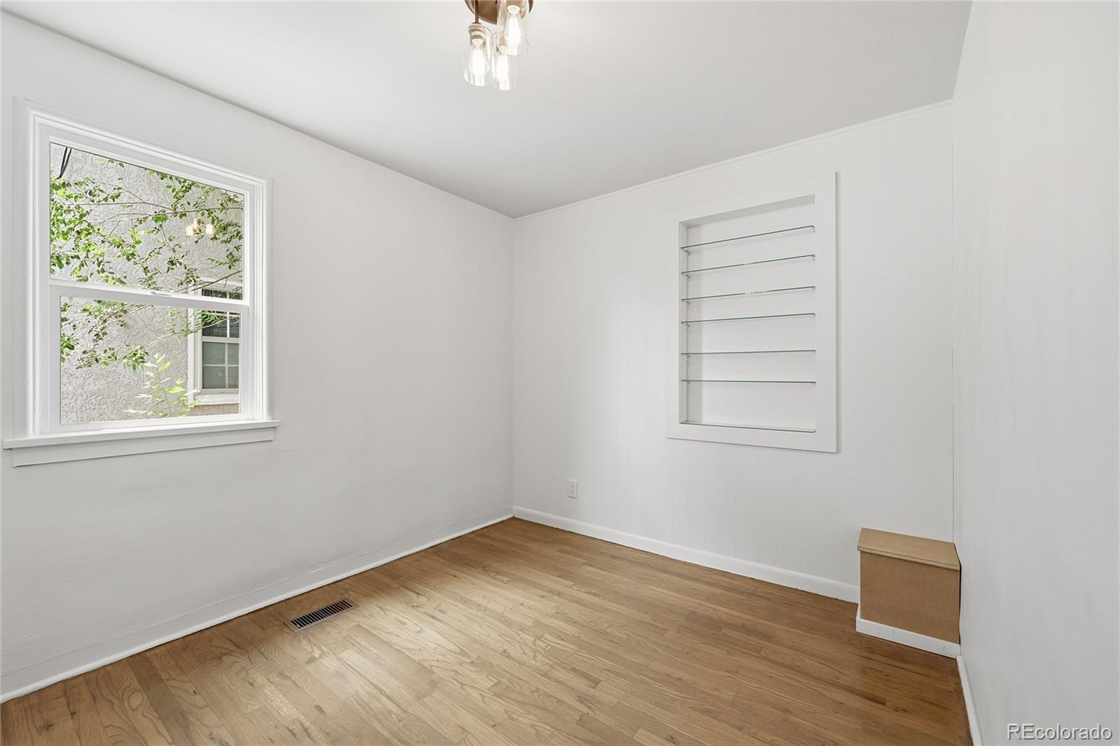 MLS Image #17 for 1143  longwood avenue,pueblo, Colorado