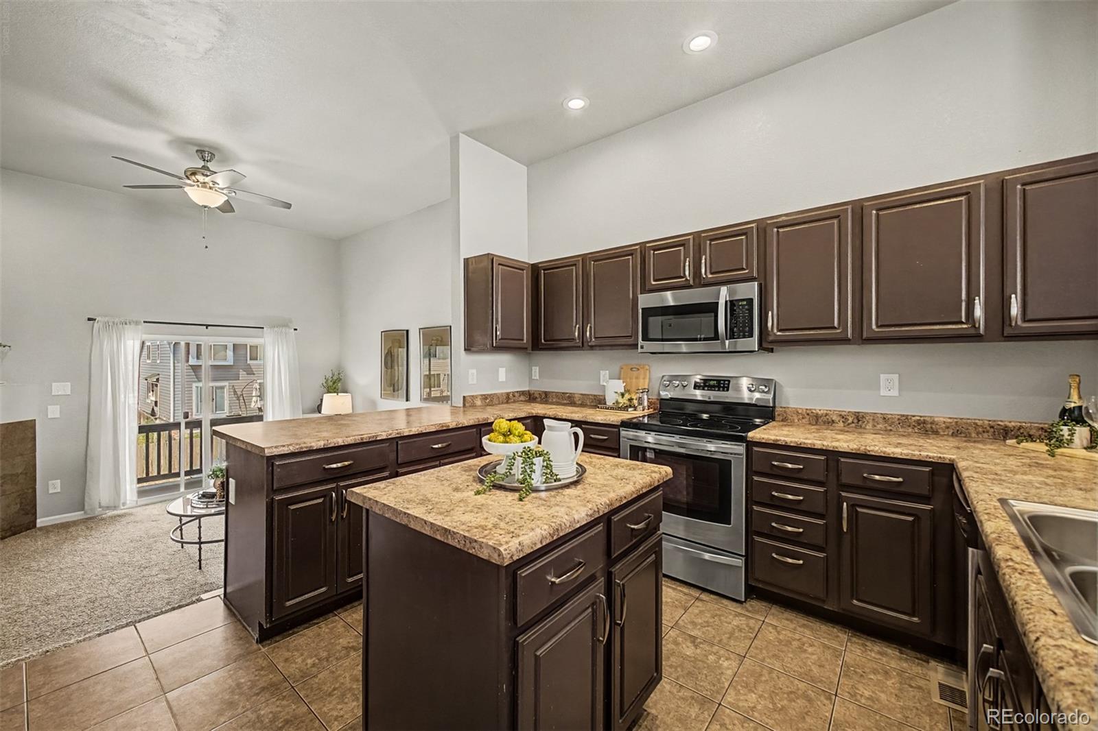 MLS Image #13 for 11250  florence street 20f,commerce city, Colorado