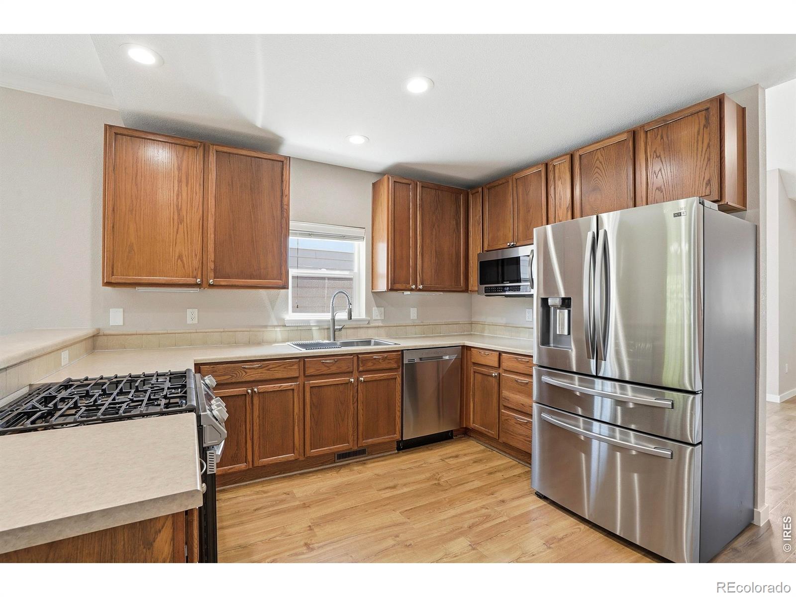 MLS Image #8 for 2306  watersong circle,longmont, Colorado