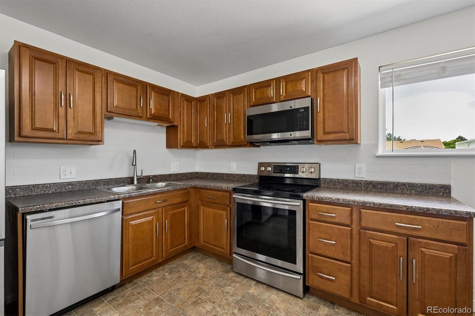 MLS Image #4 for 13025  pensacola place,denver, Colorado
