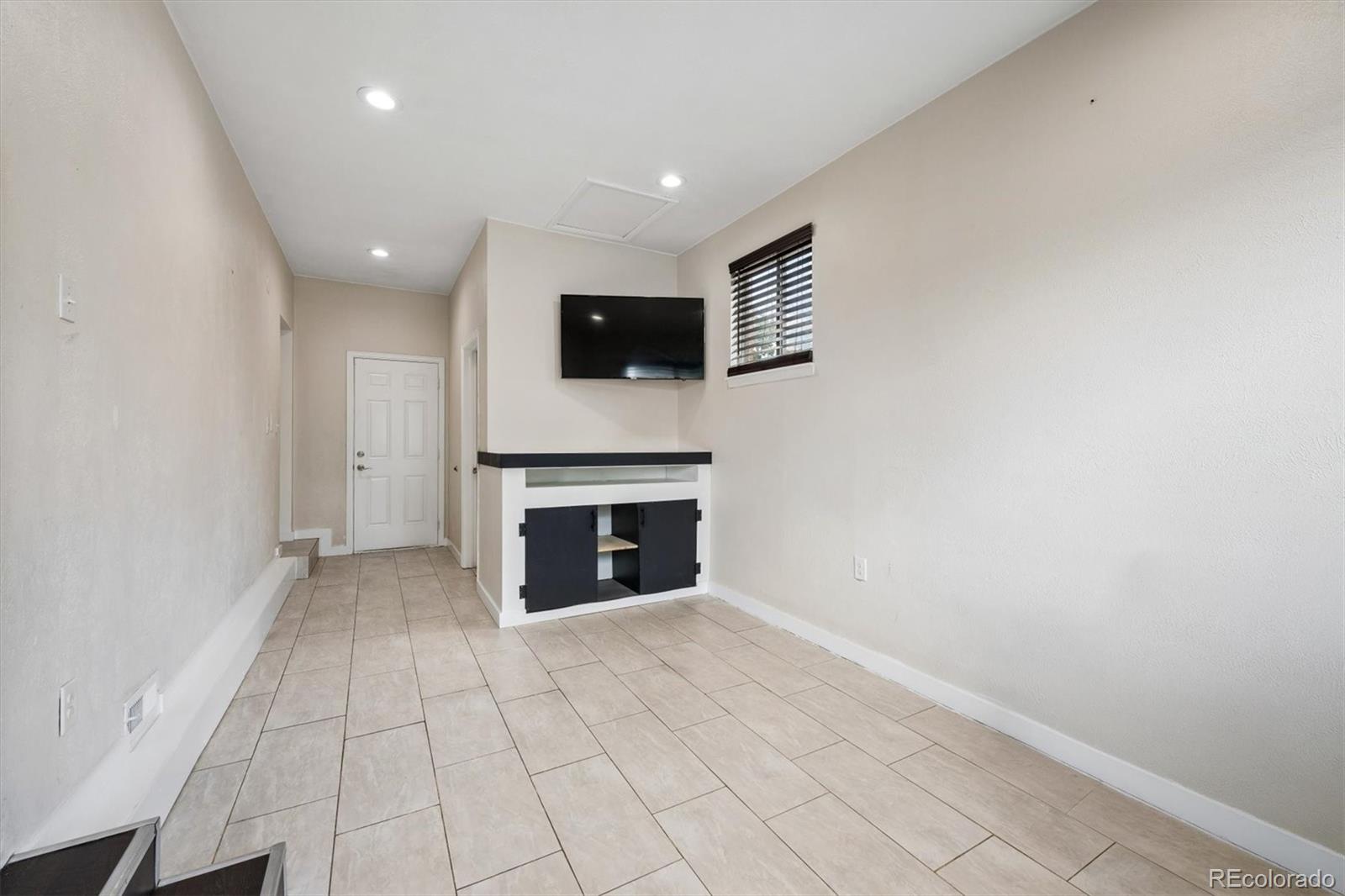 MLS Image #7 for 13025  pensacola place,denver, Colorado