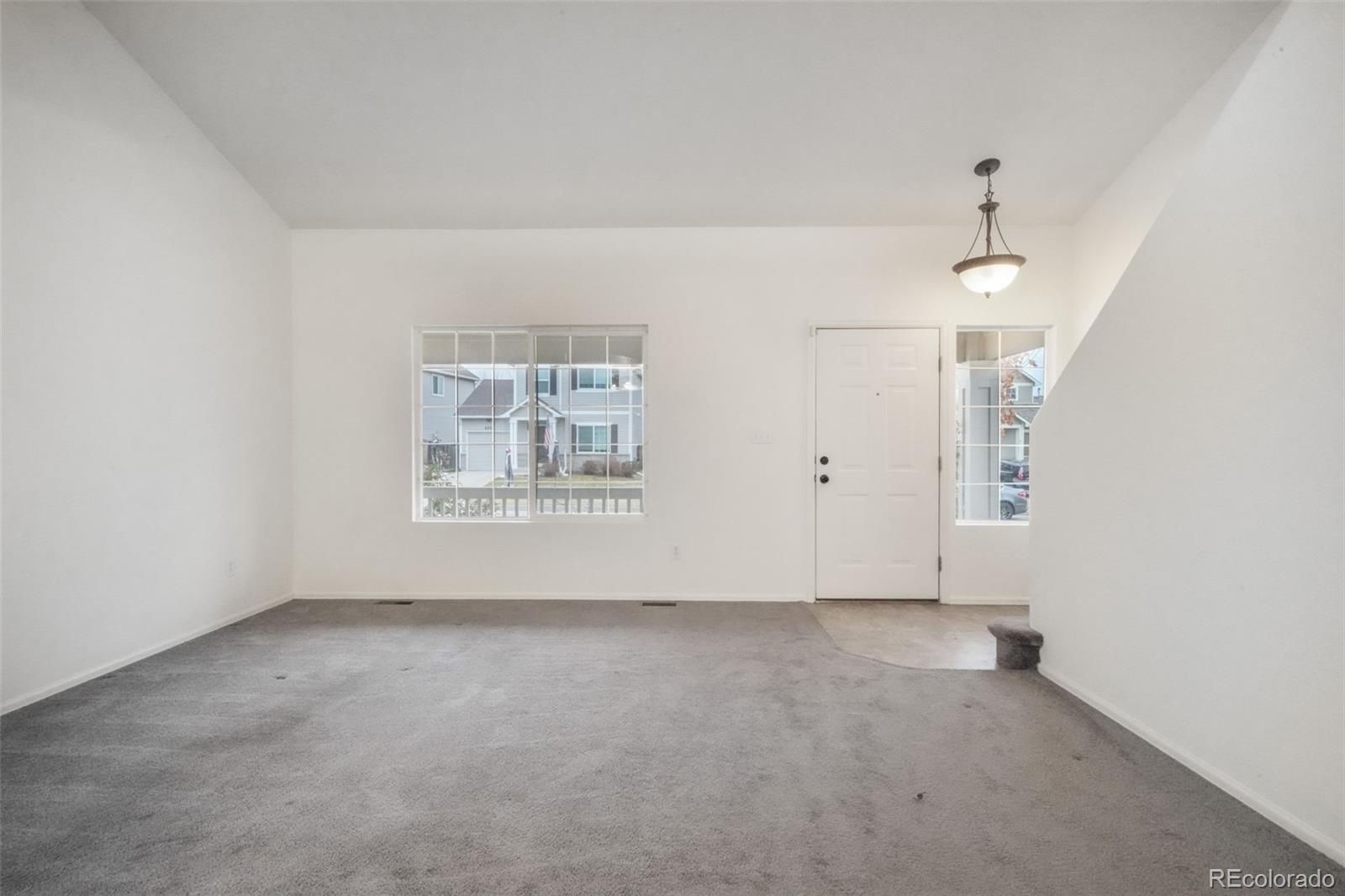 MLS Image #5 for 6226  scottsbluff drive,colorado springs, Colorado
