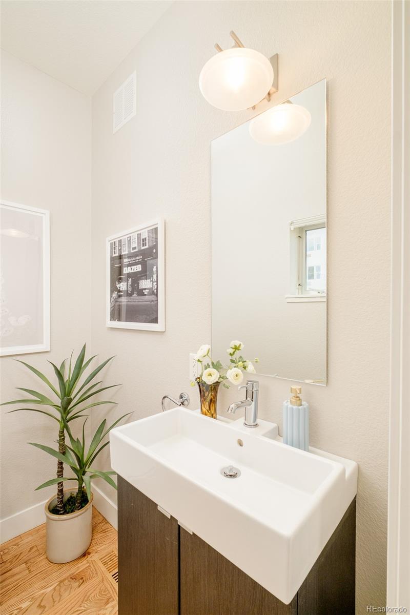 MLS Image #10 for 354 w archer place ,denver, Colorado