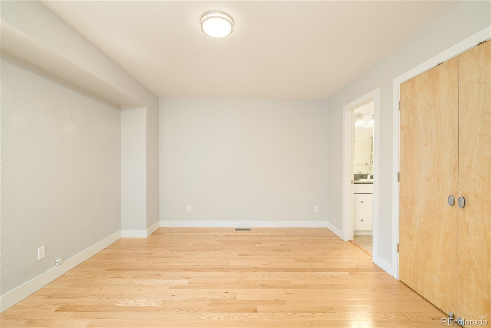 MLS Image #26 for 354 w archer place ,denver, Colorado
