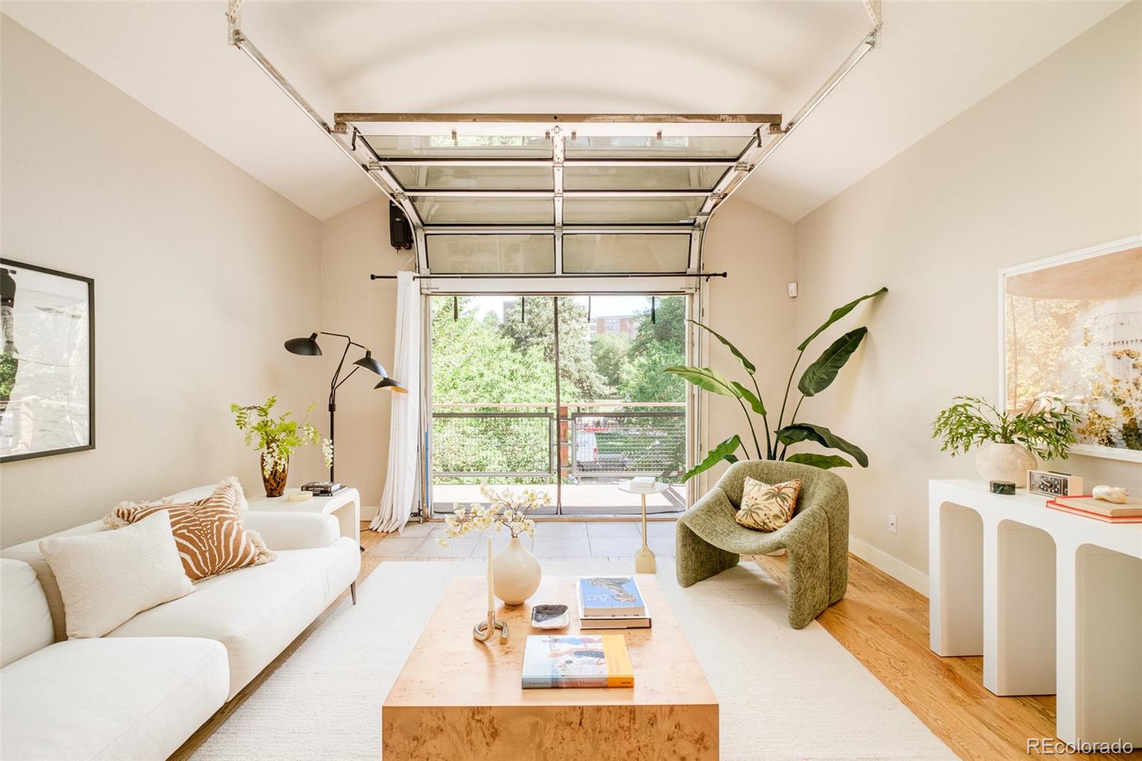 MLS Image #4 for 354 w archer place ,denver, Colorado