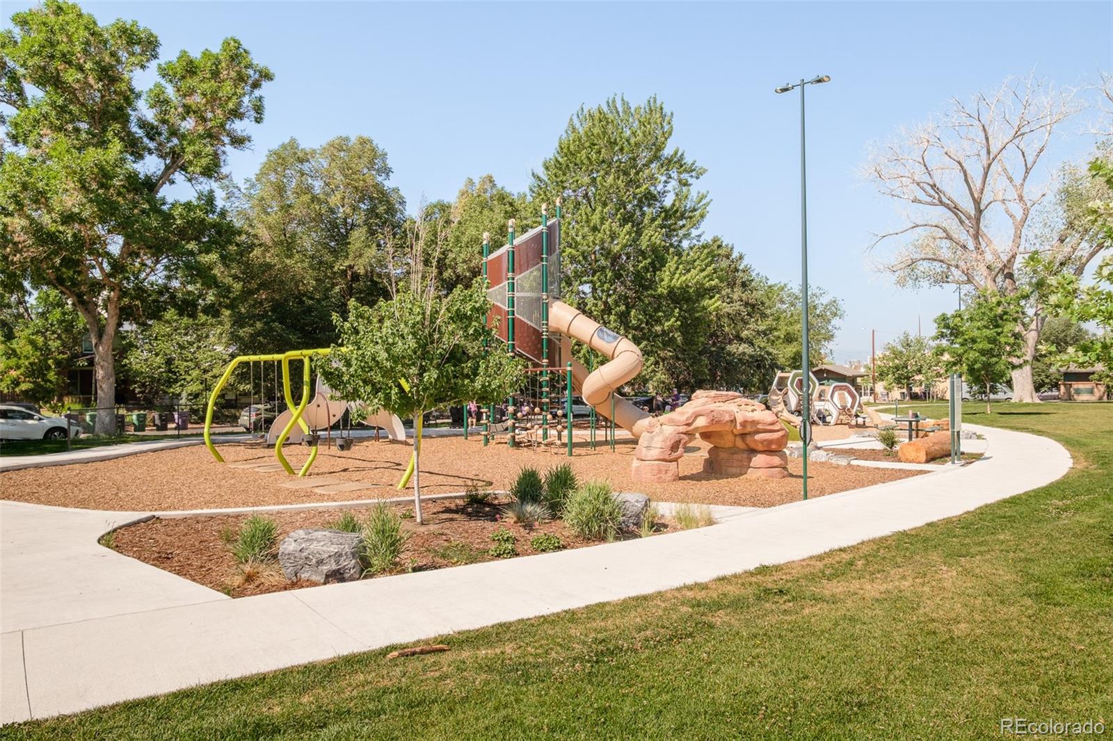 MLS Image #40 for 354 w archer place ,denver, Colorado