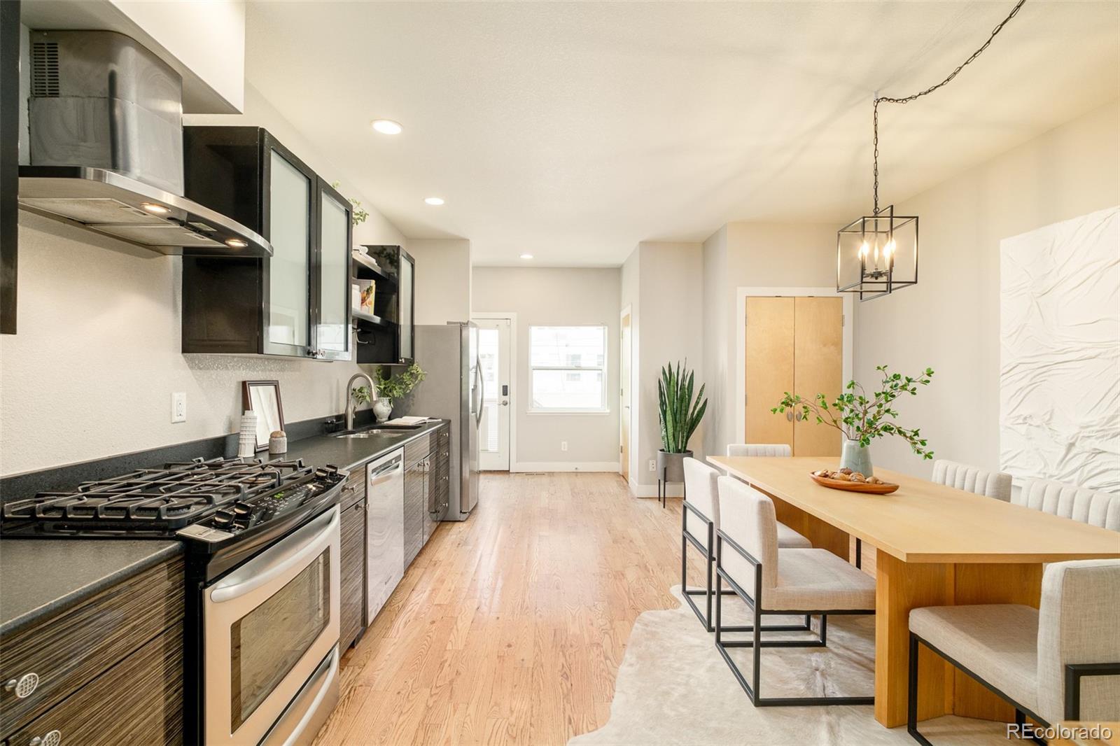 MLS Image #5 for 354 w archer place ,denver, Colorado