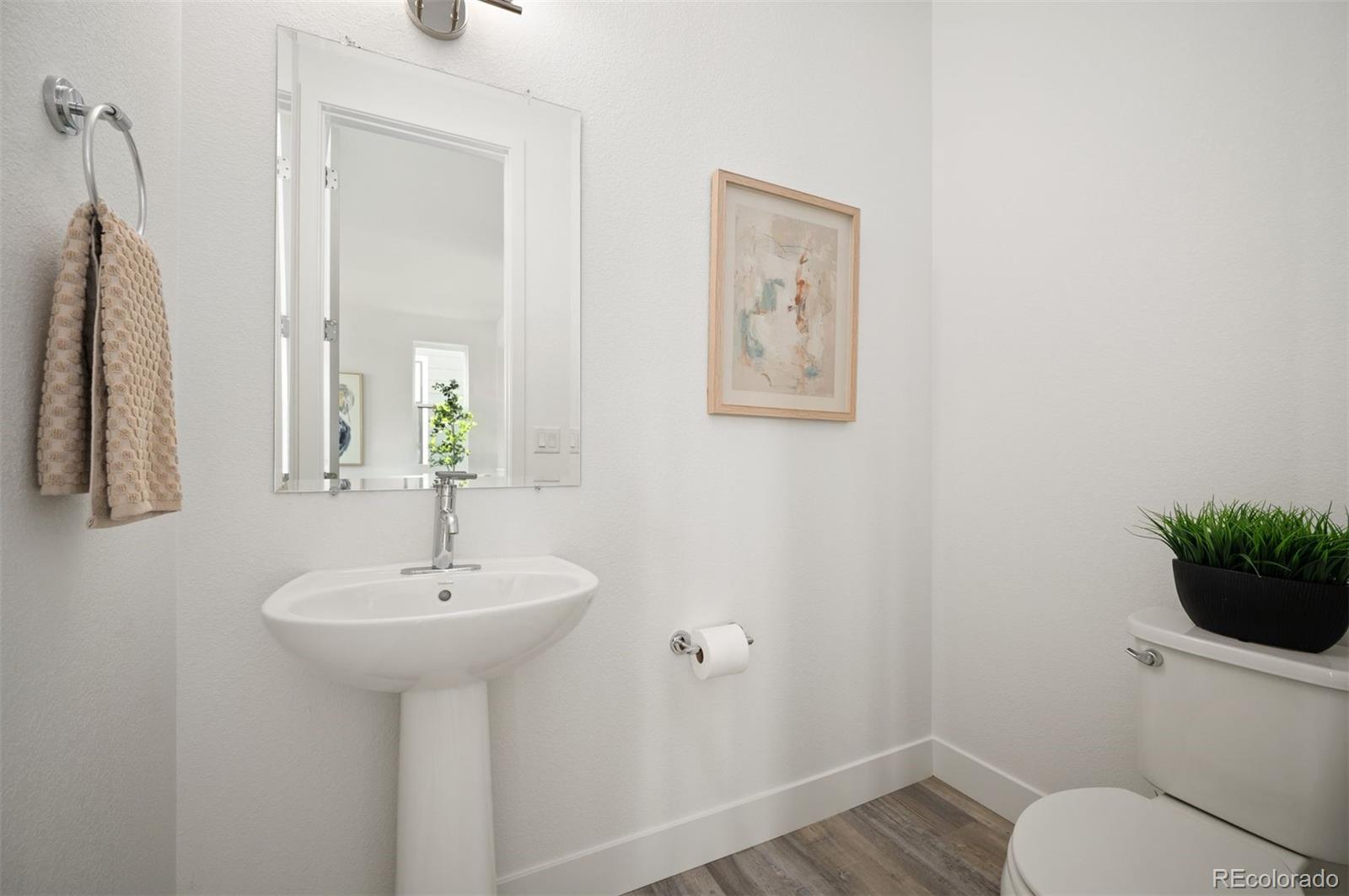MLS Image #17 for 21405 e 59th drive,aurora, Colorado
