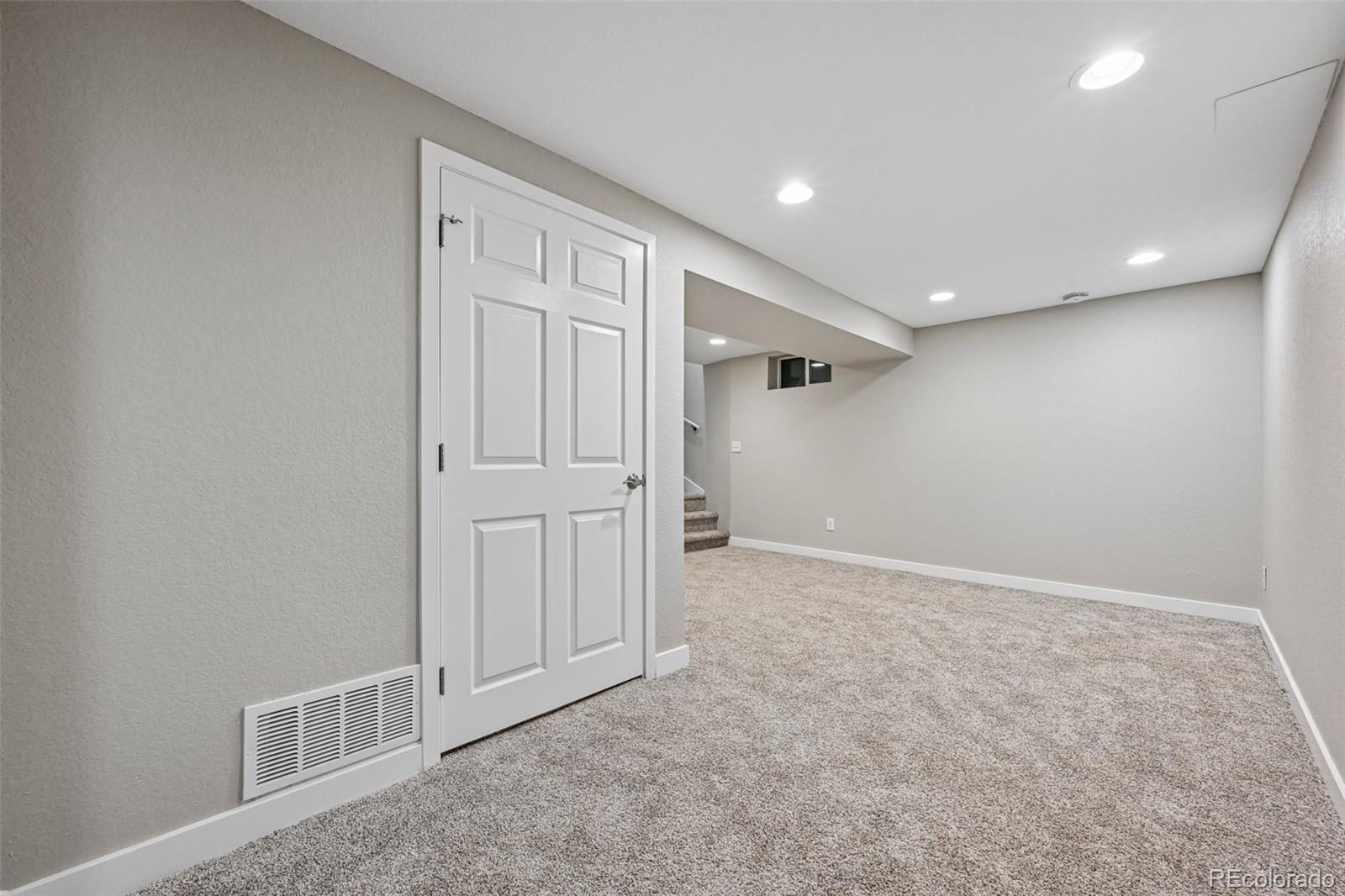 MLS Image #23 for 3290  magnolia street,denver, Colorado
