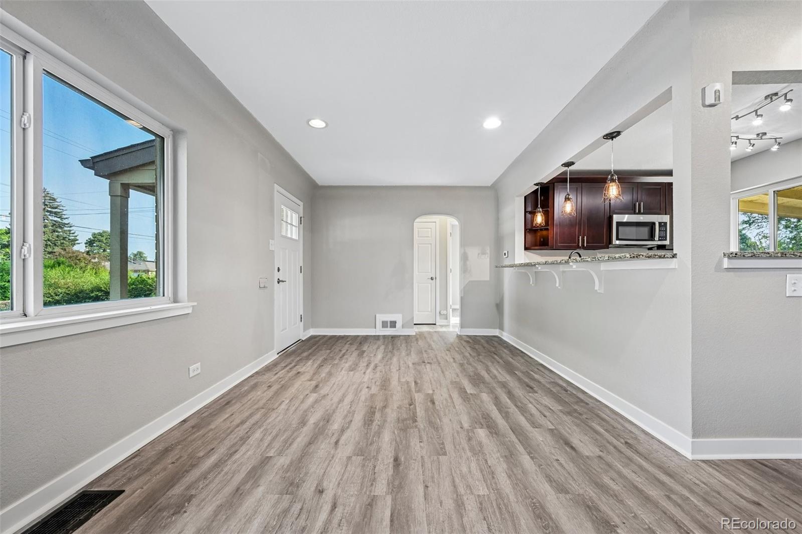 MLS Image #7 for 3290  magnolia street,denver, Colorado