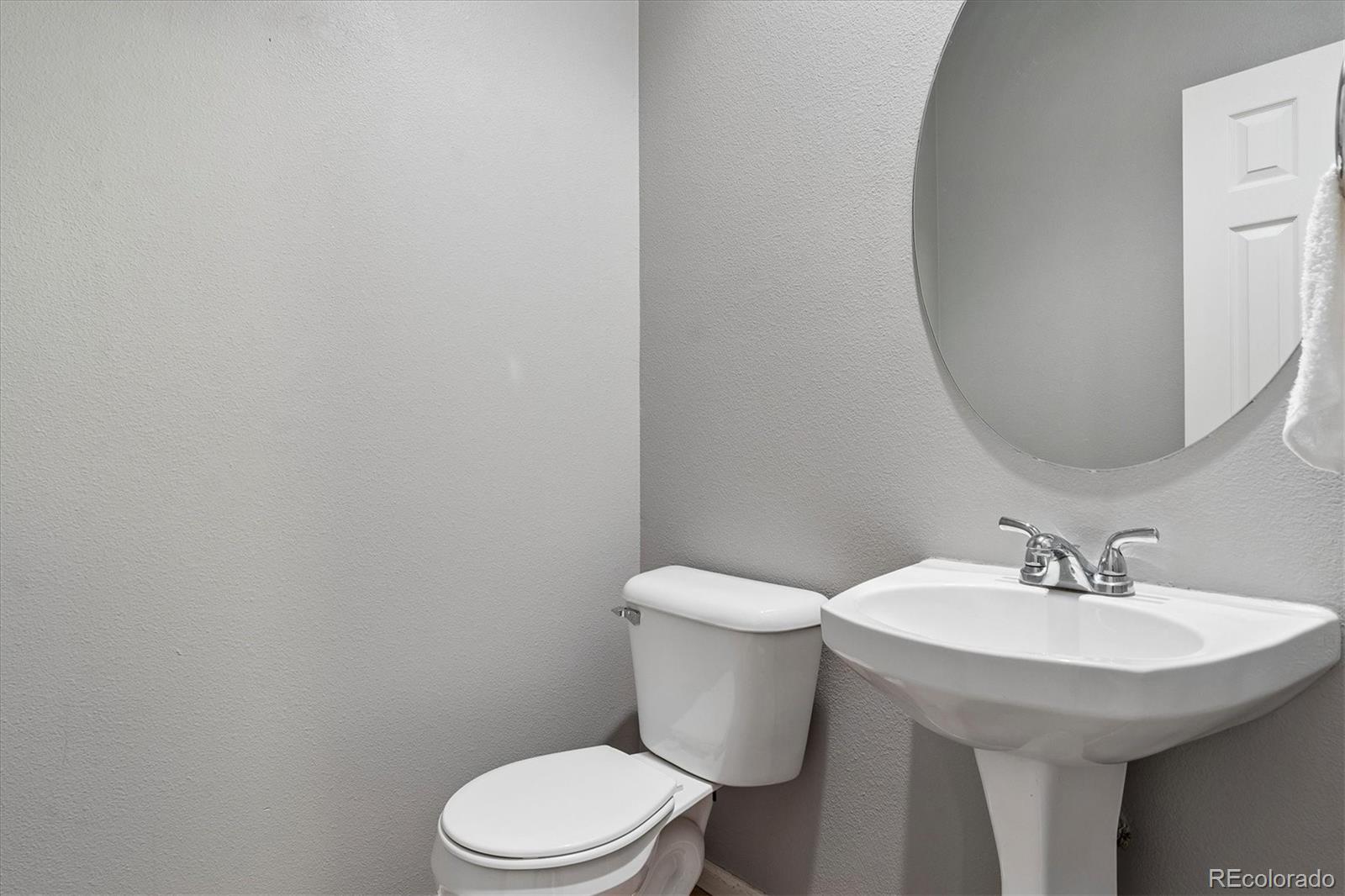 MLS Image #11 for 9024 w phillips drive ,littleton, Colorado
