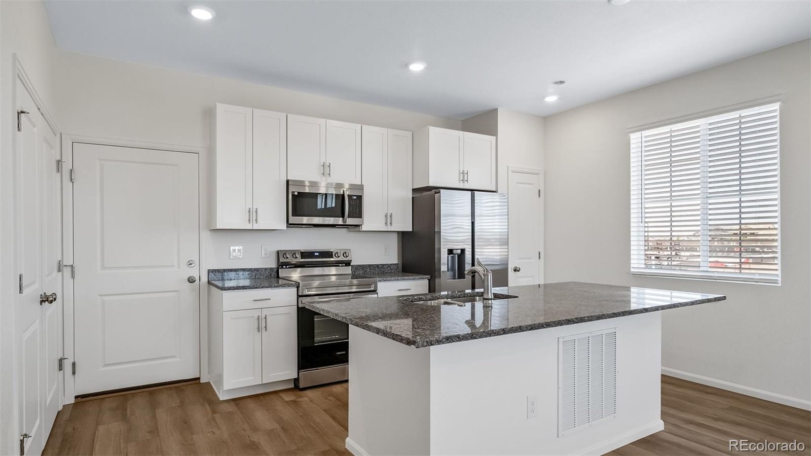 MLS Image #1 for 22401 e 46th avenue,aurora, Colorado