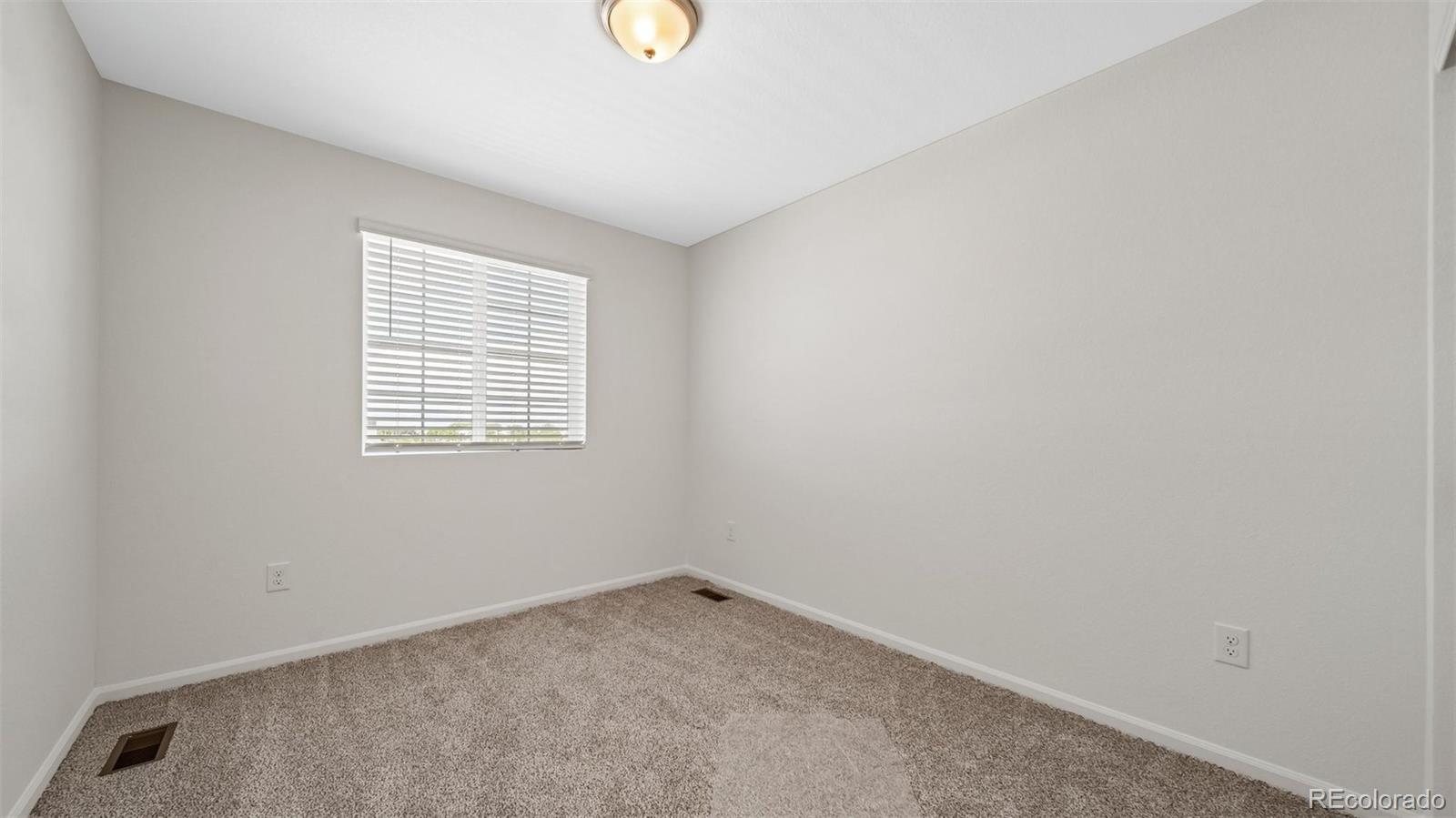 MLS Image #21 for 22401 e 46th avenue,aurora, Colorado