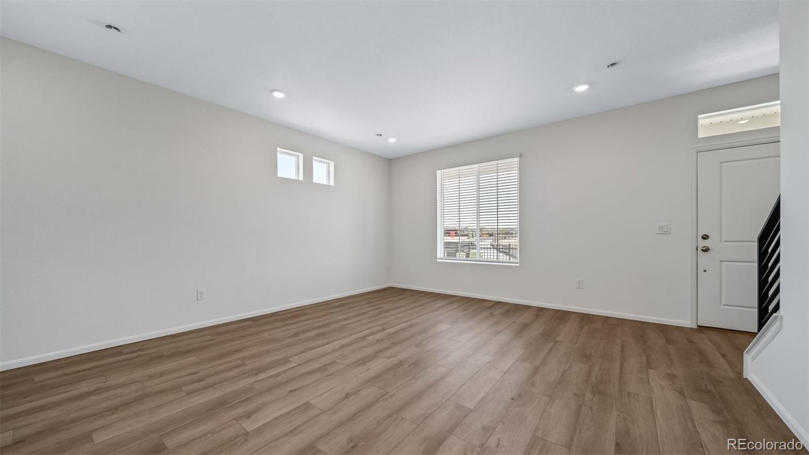 MLS Image #8 for 22401 e 46th avenue,aurora, Colorado