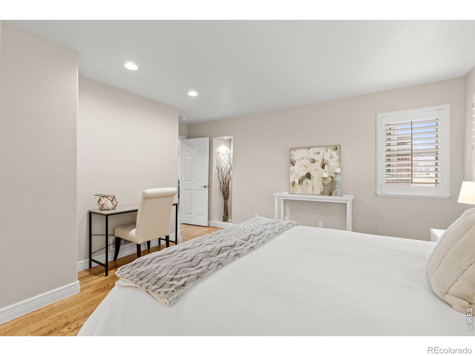 MLS Image #11 for 388  fairfield lane,louisville, Colorado