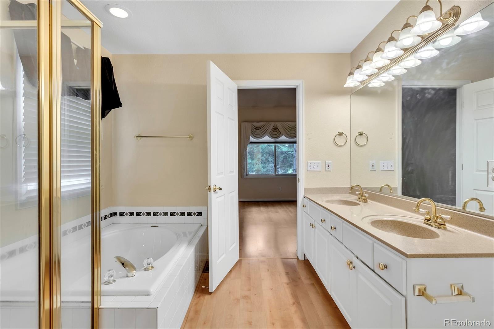 MLS Image #12 for 8501 w union avenue,littleton, Colorado