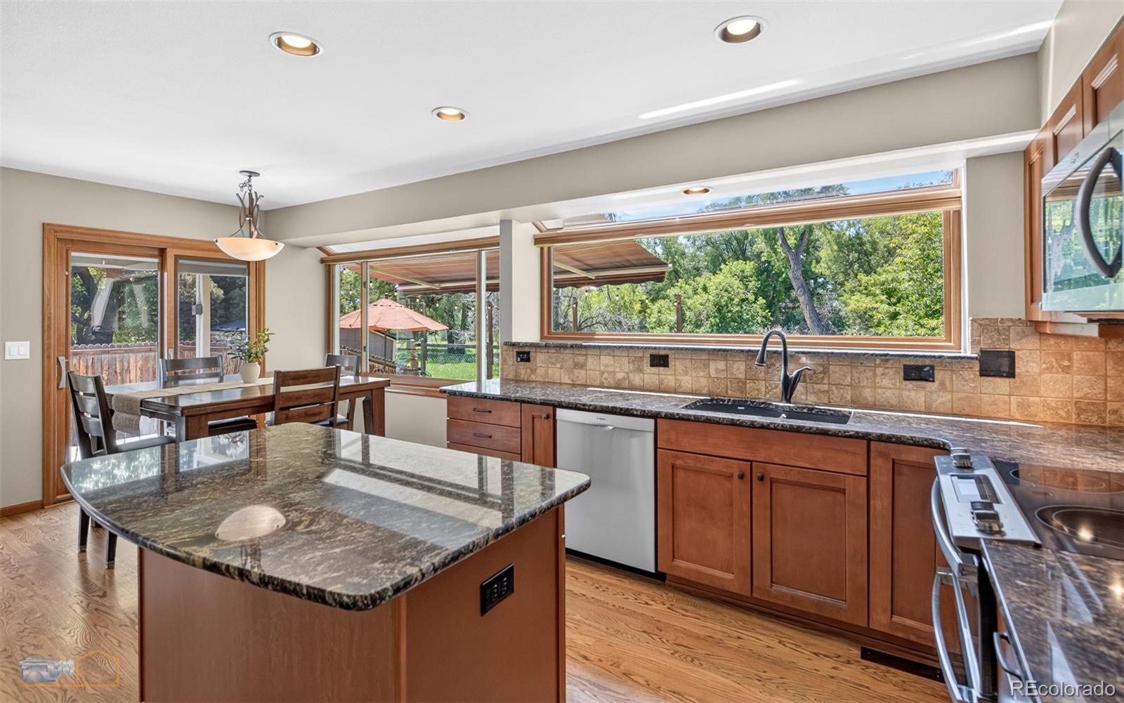 MLS Image #14 for 14666 w 68th place,arvada, Colorado