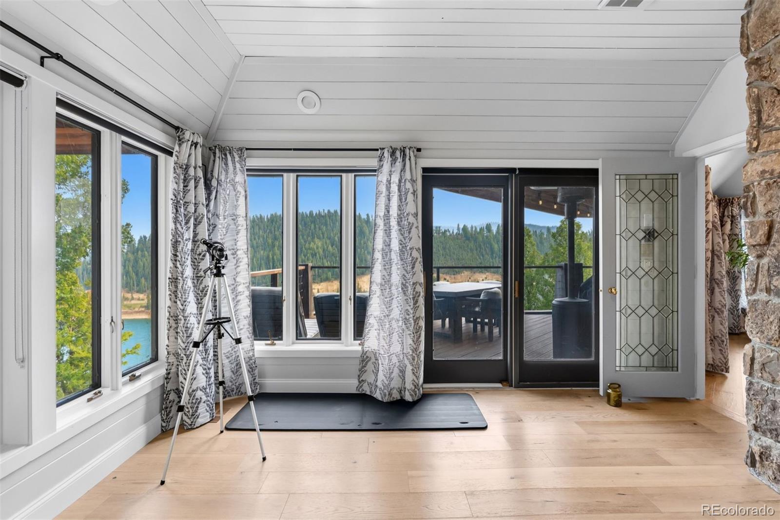 MLS Image #12 for 457  summerwood drive,dillon, Colorado