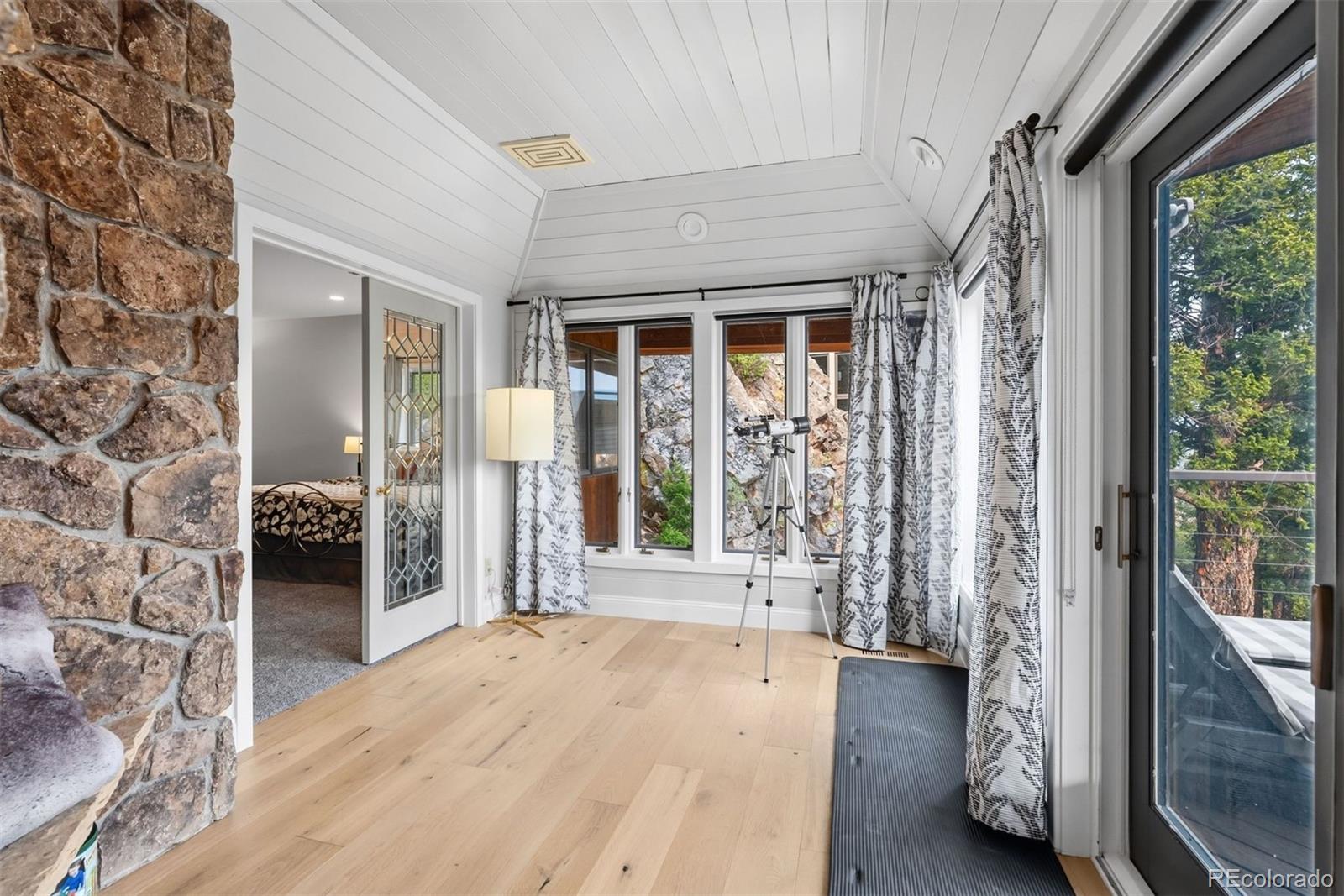 MLS Image #14 for 457  summerwood drive,dillon, Colorado