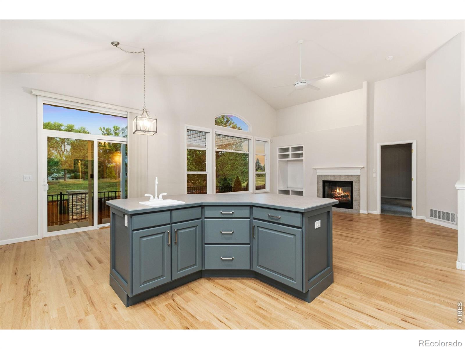 MLS Image #6 for 1634  animas place,loveland, Colorado