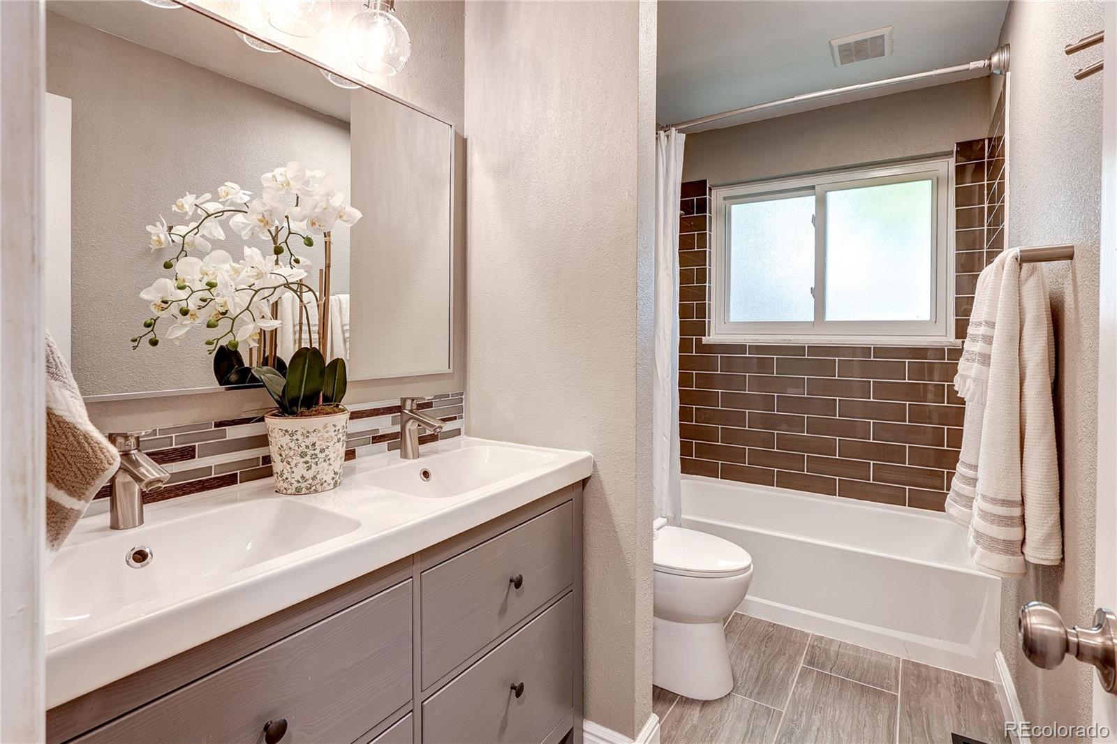 MLS Image #27 for 7223 s clarkson street,littleton, Colorado
