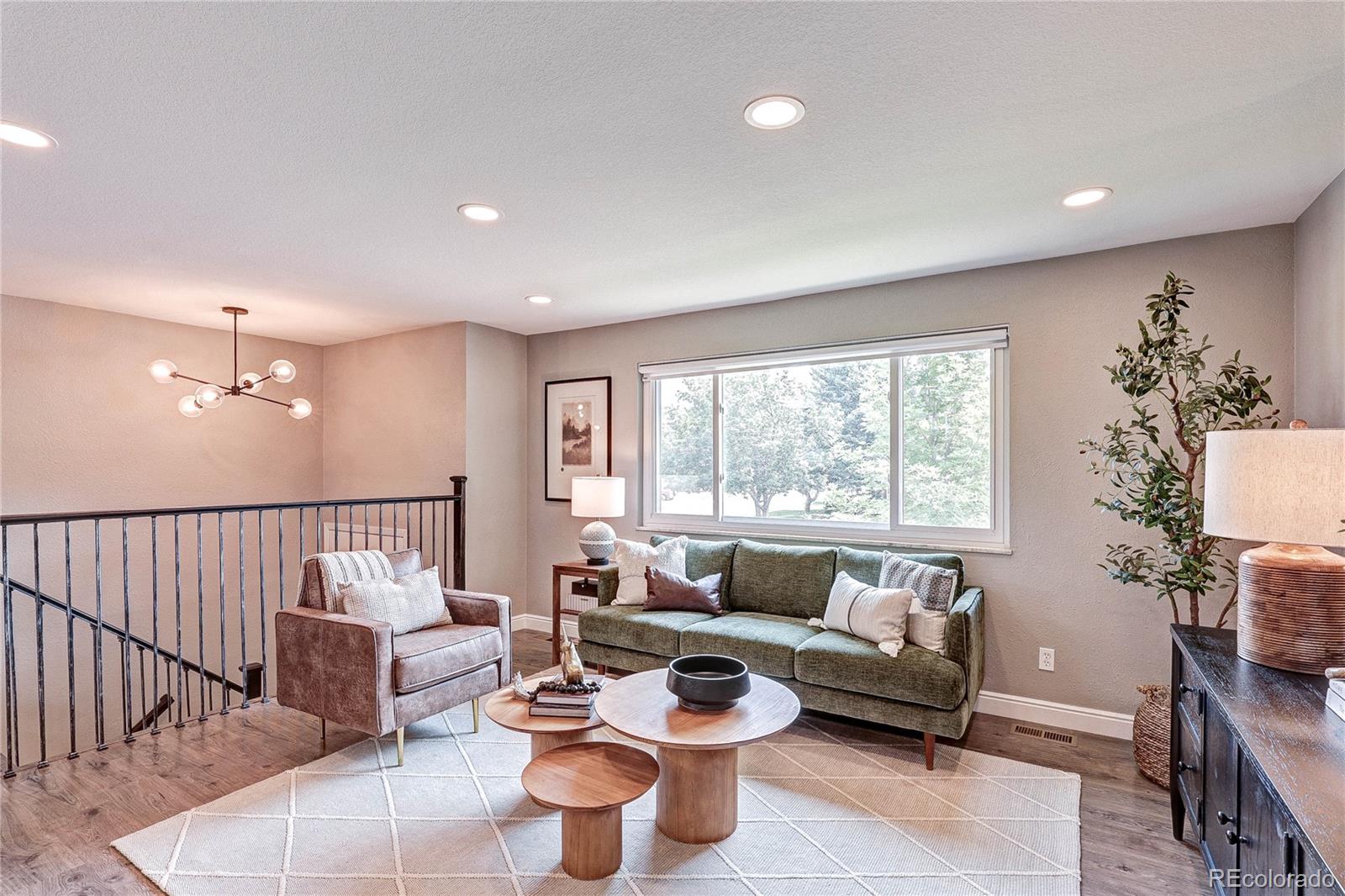 MLS Image #3 for 7223 s clarkson street,littleton, Colorado