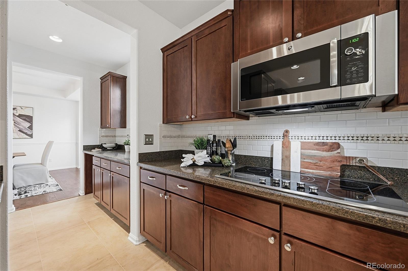 MLS Image #5 for 21267 e eastman drive,aurora, Colorado