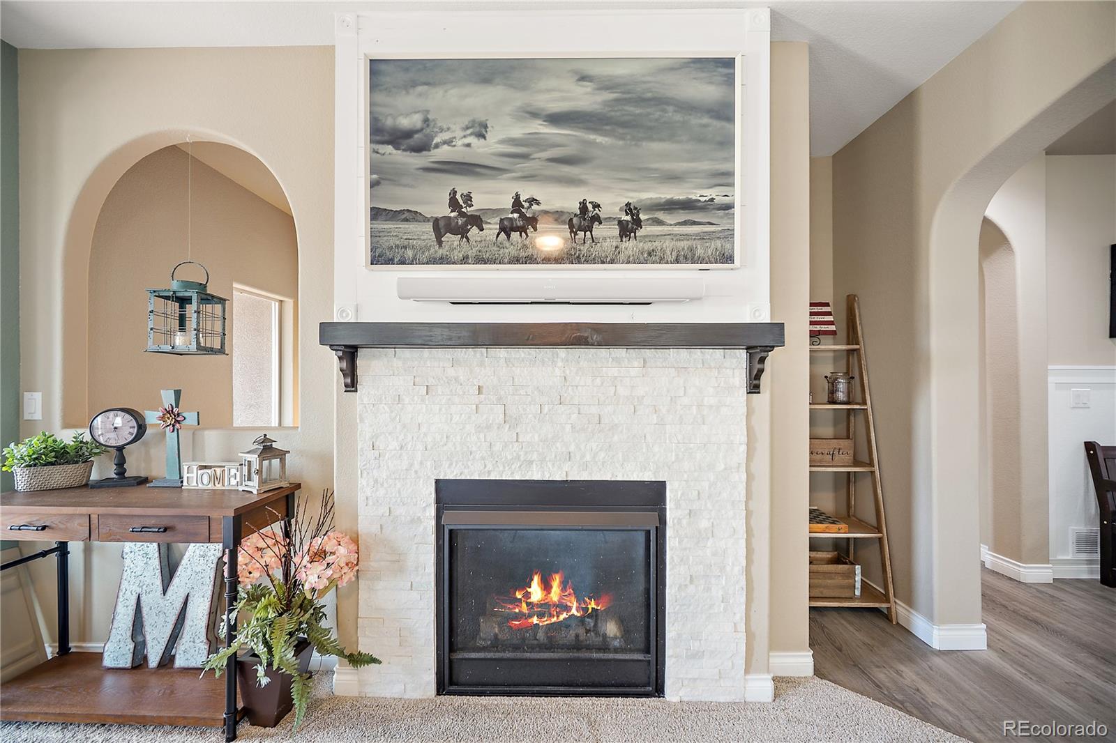 MLS Image #13 for 7394  rim bluff lane,colorado springs, Colorado