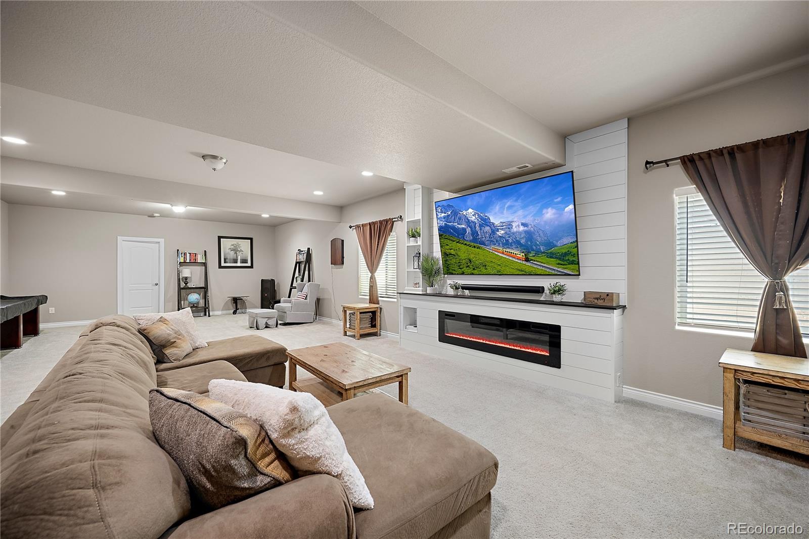 MLS Image #24 for 7394  rim bluff lane,colorado springs, Colorado