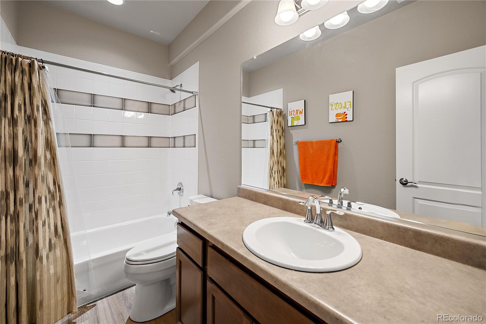 MLS Image #31 for 7394  rim bluff lane,colorado springs, Colorado